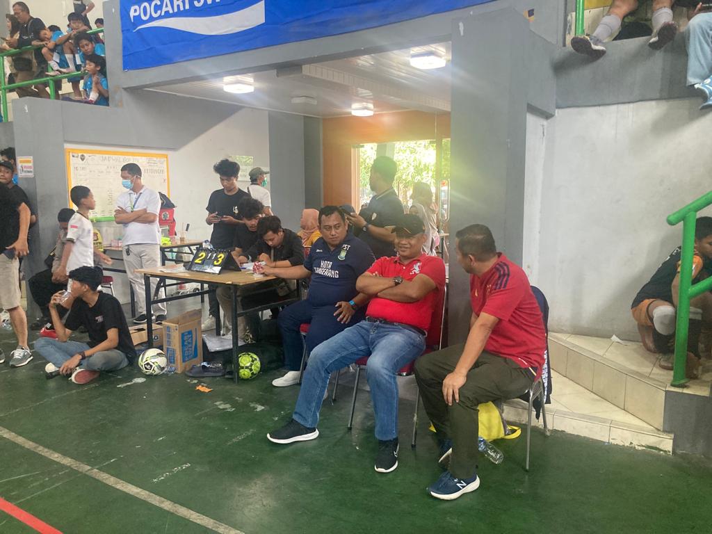 Monitoring Final Piala AFK futsal u 12 dan u 17 di GOR Jatiuwung